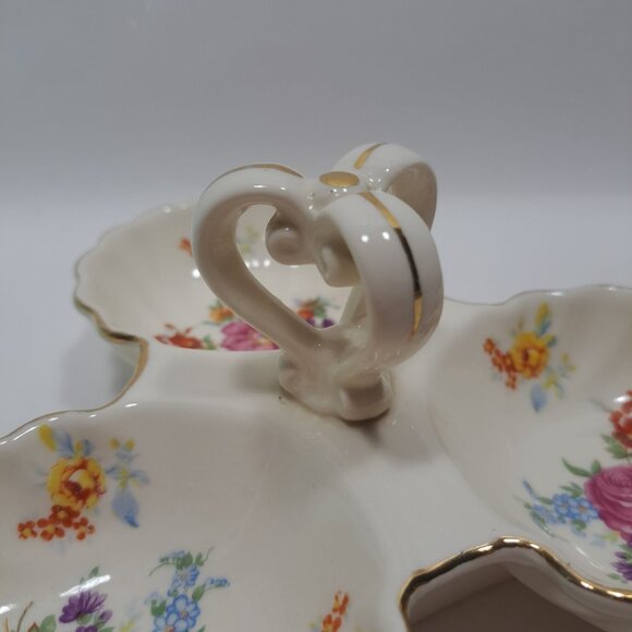 Porcelain 3 Compartment Floral Nut Dish Gold Trim Scalloped Edge Japan Vintage - Picture 7 of 14